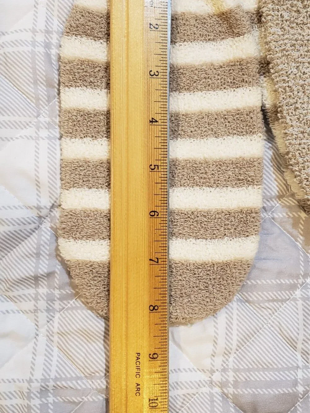 TADA 3 Natural Exfoliating bath mitts NWOT
